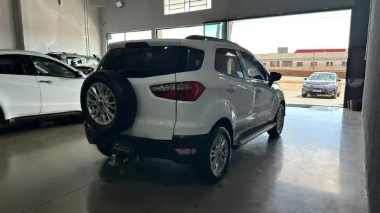 FORD-ECOSPORT-2015