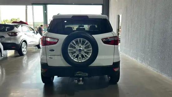 FORD-ECOSPORT-2015
