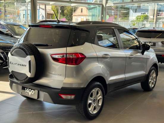 FORD-ECOSPORT-2021