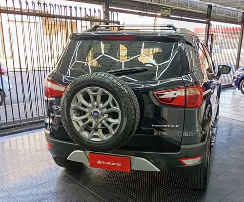 FORD-ECOSPORT-2015