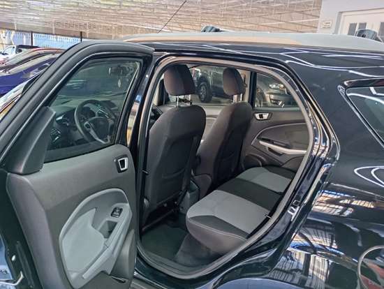 FORD-ECOSPORT-2015