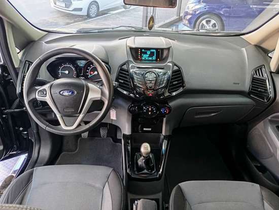FORD-ECOSPORT-2015