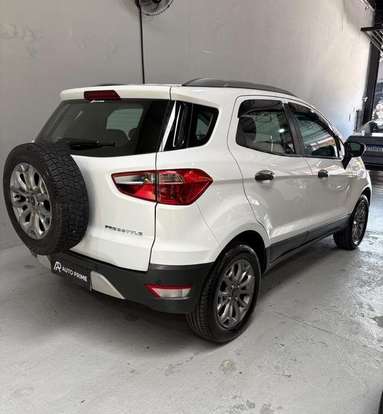 FORD-ECOSPORT-2016