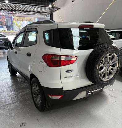 FORD-ECOSPORT-2016