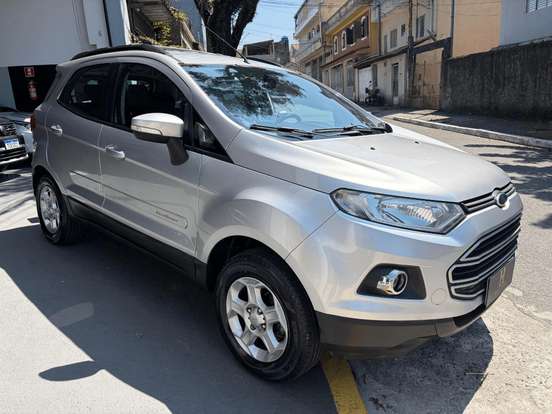 FORD-ECOSPORT-2015