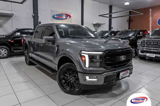 FORD F-150 5.0 V8 GASOLINA CD LARIAT BLACK FX4 AUTOMÁTICO