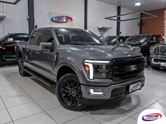 FORD-F-150-5.0 V8 GASOLINA CD LARIAT BLACK FX4 AUTOMÁTICO FORD-F-150-2024