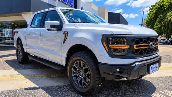 FORD-F-150-2025