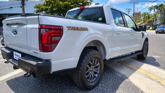 FORD-F-150-2025
