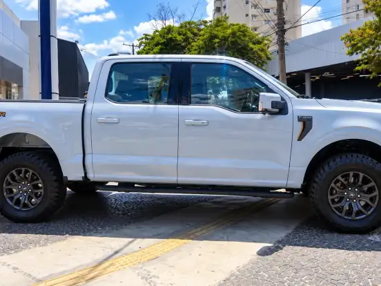 FORD-F-150-5.0 V8 GASOLINA CD TREMOR FX4 AUTOMÁTICO FORD-F-150-2025