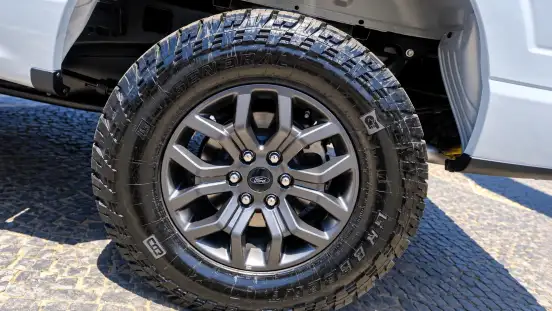 FORD-F-150-2025