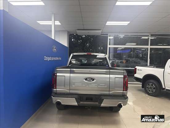 FORD-F-150-5.0 V8 GASOLINA CD LARIAT BLACK FX4 AUTOMÁTICO FORD-F-150-2025