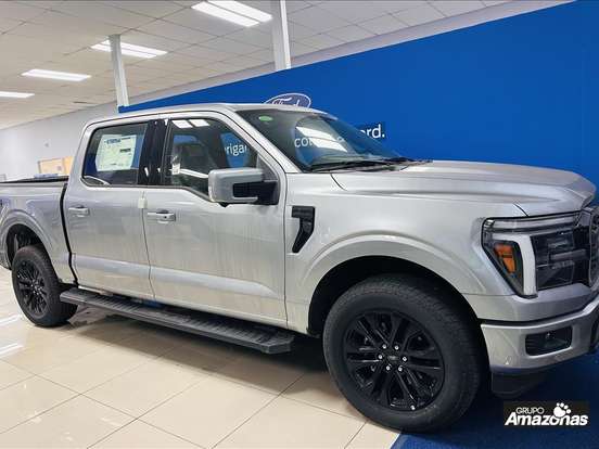 FORD-F-150-5.0 V8 GASOLINA CD LARIAT BLACK FX4 AUTOMÁTICO FORD-F-150-2025