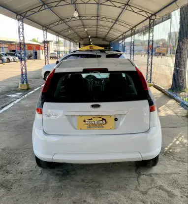 FORD-FIESTA-2013