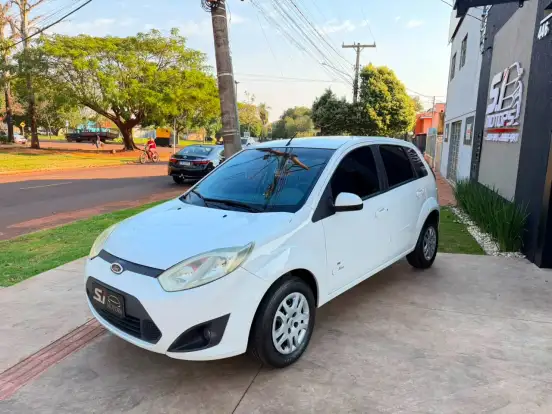 FORD-FIESTA-2013