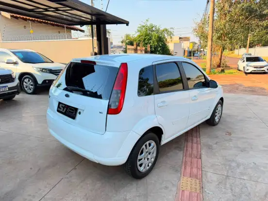 FORD-FIESTA-1.6 SE HATCH 16V FLEX 4P MANUAL FORD-FIESTA-2013