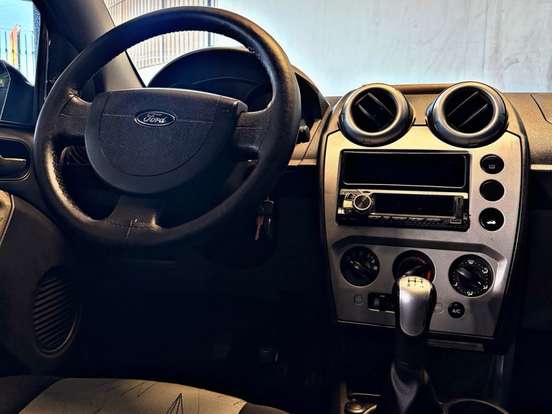 FORD-FIESTA-1.0 MPI CLASS 8V FLEX 4P MANUAL FORD-FIESTA-2008
