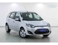 FORD FIESTA 1.0 ROCAM 8V FLEX 4P MANUAL FORD FIESTA 1.0 ROCAM 8V FLEX 4P MANUAL