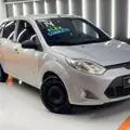 FORD FIESTA 1.0 ROCAM SE 8V FLEX 4P MANUAL FORD FIESTA 1.0 ROCAM SE 8V FLEX 4P MANUAL