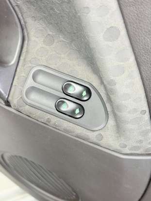 FORD-FIESTA-2014