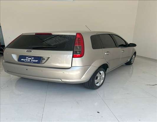 FORD-FIESTA-2014