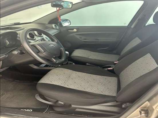FORD-FIESTA-1.5 SE HATCH 16V FLEX 4P MANUAL FORD-FIESTA-2014