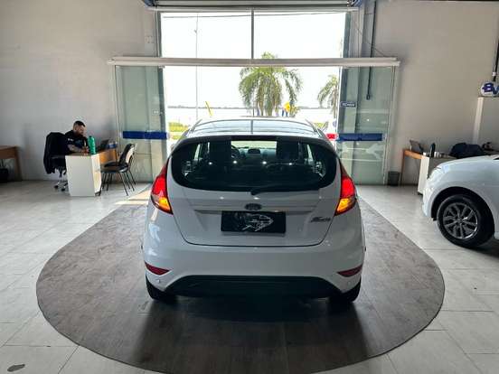 FORD-FIESTA-2018