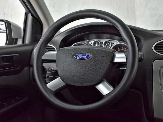 FORD-FOCUS-2.0 FC 16V FLEX 4P MANUAL FORD-FOCUS-2011