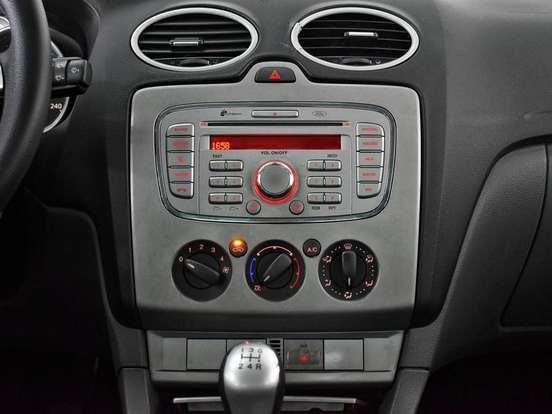 FORD-FOCUS-2.0 FC 16V FLEX 4P MANUAL FORD-FOCUS-2011