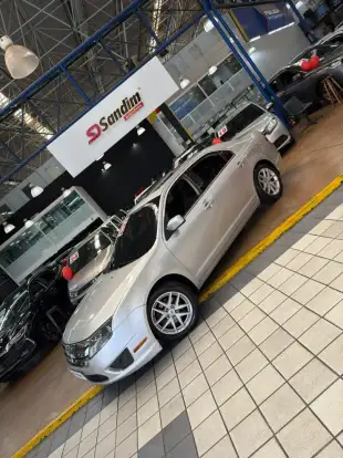 FORD-FUSION-2011