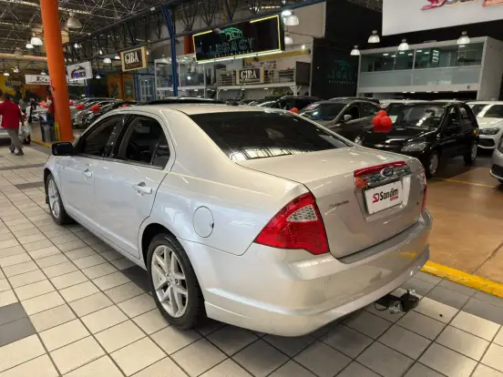 FORD-FUSION-2011