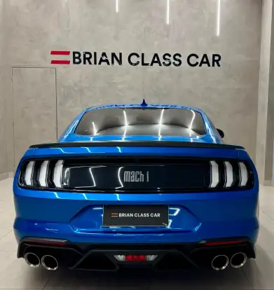 FORD-MUSTANG-2021
