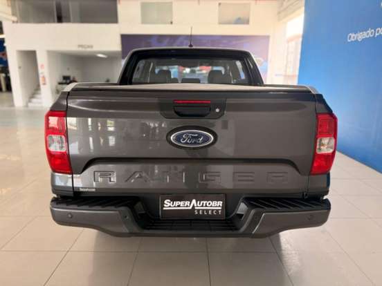 FORD-RANGER-2.0 TURBO DIESEL CD BLACK 4X2 AUTOMÁTICO FORD-RANGER-2024
