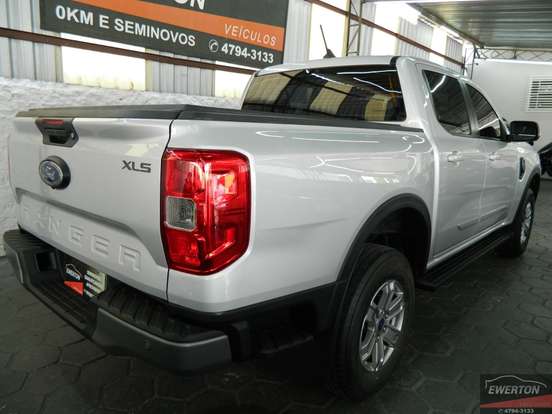 FORD-RANGER-2.0 TURBO DIESEL CD XLS 4X2 AUTOMÁTICO FORD-RANGER-2024