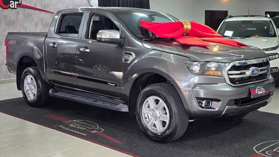 FORD RANGER 2.2 XLS 4X4 CD 16V DIESEL 4P AUTOMÁTICO