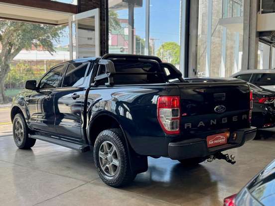 FORD-RANGER-2.5 XLS 4X2 CD 16V FLEX 4P MANUAL FORD-RANGER-2017