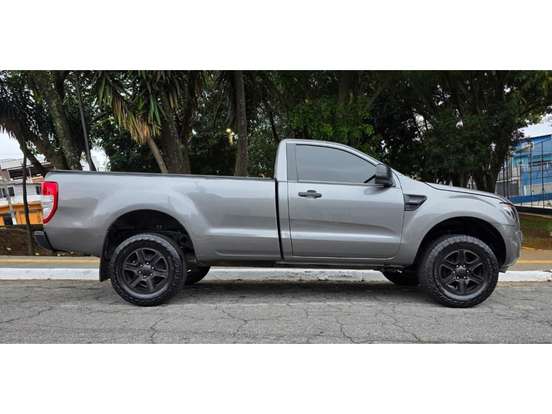 FORD-RANGER-2013