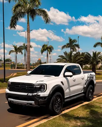 FORD RANGER 3.0 V6 TURBO GASOLINA RAPTOR 4X4 AUTOMÁTICO