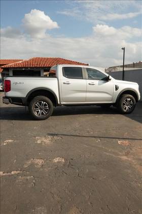 FORD RANGER 3.0 V6 TURBO DIESEL CD XLT 4X4 AUTOMÁTICO
