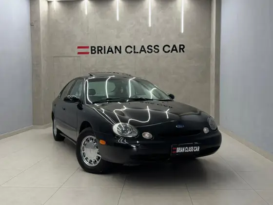 Ford Taurus 3.0 LX V6 24V Gasolina 4P Automático