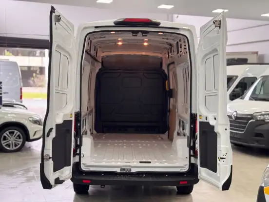 FORD-TRANSIT-2025