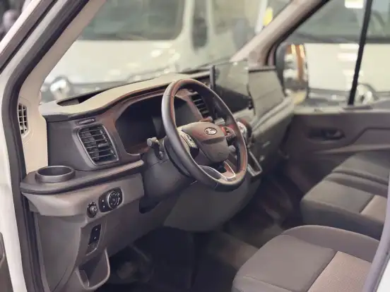 FORD-TRANSIT-2025