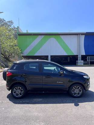 FORD-ECOSPORT-2013