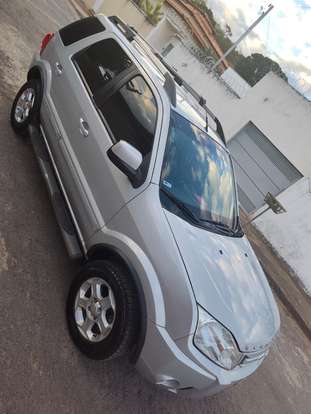 FORD-ECOSPORT-2012