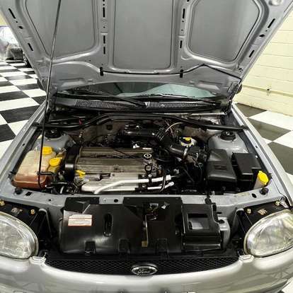 FORD-ESCORT-1998