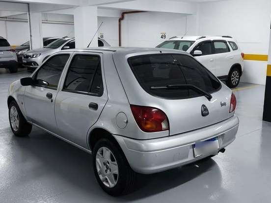 FORD-FIESTA-1.0 MPI STREET 8V GASOLINA 4P MANUAL FORD-FIESTA-2004