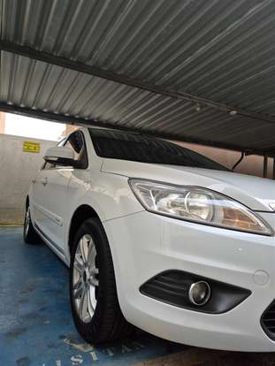 FORD-FOCUS-2013