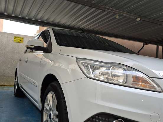 FORD-FOCUS-1.6 GLX SEDAN 16V FLEX 4P MANUAL FORD-FOCUS-2013