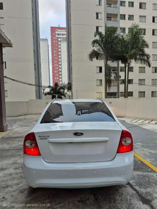 FORD-FOCUS-2013
