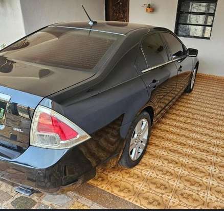 FORD-FUSION-2007